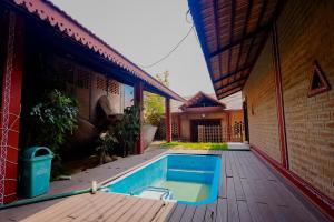 Utsav Club and Resort