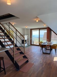 Sky Loft Überlingen, Großes Penthouse am Bodensee