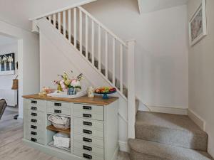 2 Bed in Swanage oc-92463