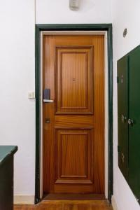 Alfama Views Studio in Historical Lisbon