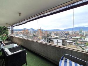 Top apartment, Great Balcony, Andes View, Parking