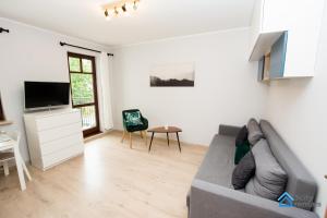 Jasne i Eleganckie Studio 3city w Sopocie by Noclegi Renters