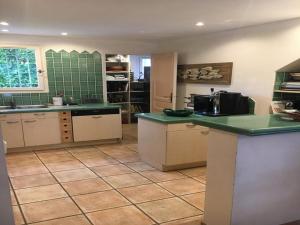 Villa Équipée avec Jardin à 50m de la Plage et Commerces - FR-1-100-238