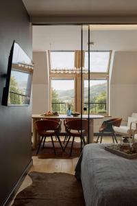 Enklawa Polany - Mountain View, Private Sauna & Natural Pool by Downtown Apartments