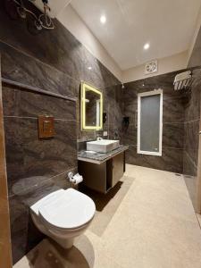 Reejas inns n suites