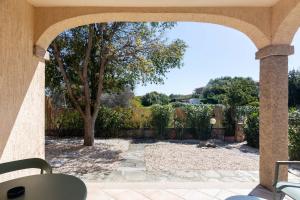 Mariposa Rooms img19