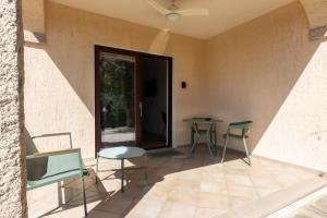 Mariposa Rooms img18