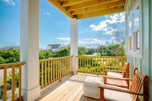 All Sands On Deck by Oak Island Accommodations