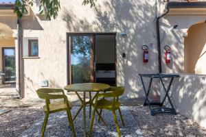 Mariposa Rooms img34