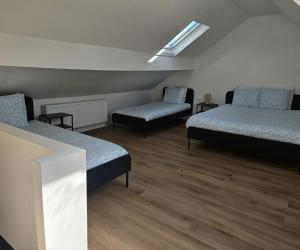 Atomium Apartment 2