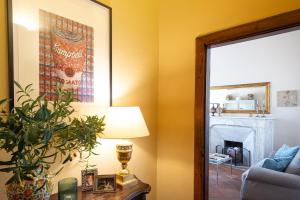 The Cathedral, Golden Apt with View