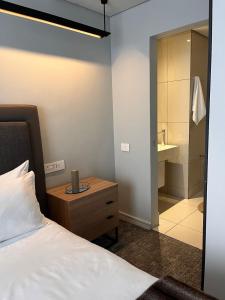 Modern Apartment at the Capital on the Park Privately owned