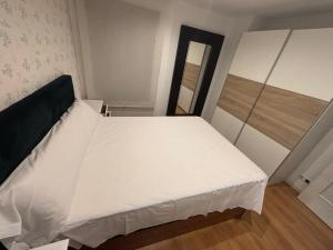 Apartamento centro de Ribeira con WIFI by Cristian&Tamara"alquileres"