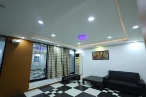 MB Service Apartment