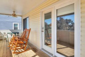 Beach Power by Oak Island Accommodations