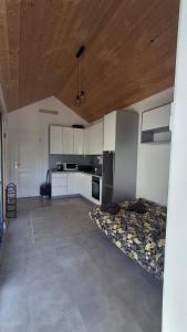 Slow Lake House Koszarka