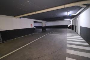 HOM I 1D1B, WiFi, Estacionamiento, Calefacción central, terraza, Piscina Temperada