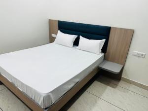 Hotel Loya Bti