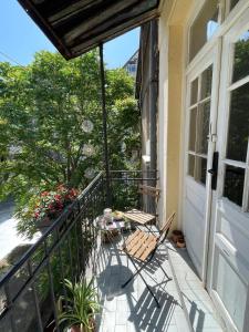 For 12 Guests - Bona and Bonbona Apartments