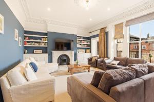 8 Portland Square - North East Escapes
