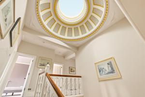 8 Portland Square - North East Escapes