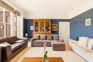 8 Portland Square - North East Escapes