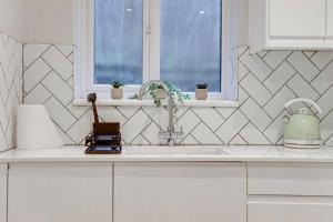 Clifton Hill Retreat
