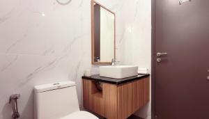 3 Bed Room One Residence by momo
