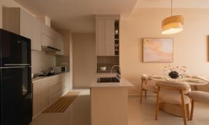 La Vela Homes - Premium Studios, 2 & 3 BR Apartments - Tresor Apartments - D4 - 5mins to City Centre