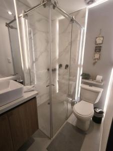 Modern Studio for 1 or 2 Guests Near Airport Free WiFi