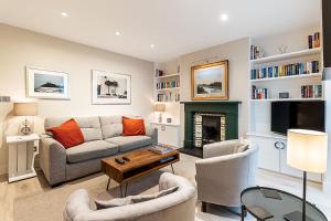 Chelsea Retreat with Private Patio