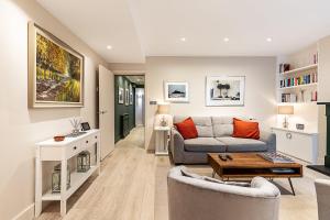 Chelsea Retreat with Private Patio