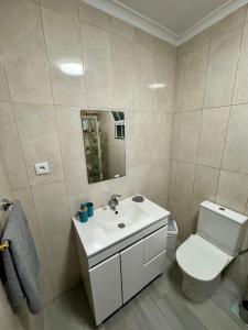 DMCais PDL Guesthouse