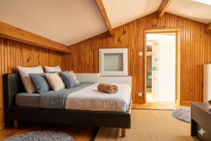 Studio avec chambre, piscine et terrasse au calme en pleine nature 8 personnes, Six-Fours-les-Plages Holy Riviera
