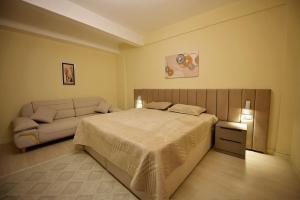 Dedi Apartment 1