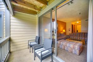 Resort Perks and Mtn Views Seven Springs Condo