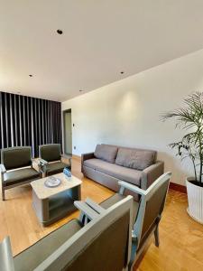 VILLA Homestay Roma HOALAND