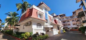 ColvaPearl Residency Deluxe viila Swimming Pool