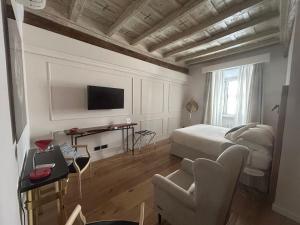 Montoro House