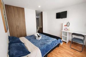 Apartaestudio con parqueadero cerca UPTC y Clínica Los Andes