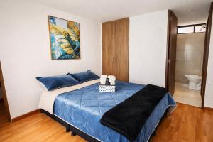 Apartaestudio con parqueadero cerca UPTC y Clínica Los Andes