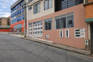 Apartaestudio con parqueadero cerca UPTC y Clínica Los Andes
