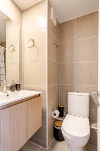 Departamento Suite moderno confortable y con ubicación privilegiada de la ciudad cercano a Palacio De La Moneda y los lugares turisticos de Santiago CON CALEFACCIÓN