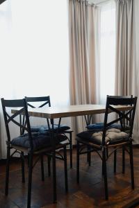 Stay in the heart of Bucharest Old Town Experience