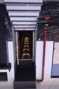Aachman Restaurent