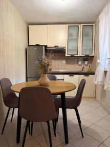 Karmelitas place - apartmani
