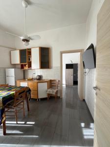 Sunny House, Piazza Repubblica