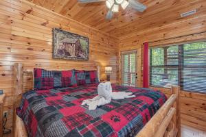 I Love View Too By Stony Brook Cabins