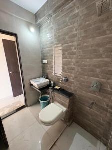 Mountain View 3BHK Near Airport Free Parking