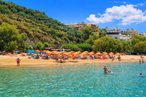 Aqua Vista Villas Villa Wave with front line sea views